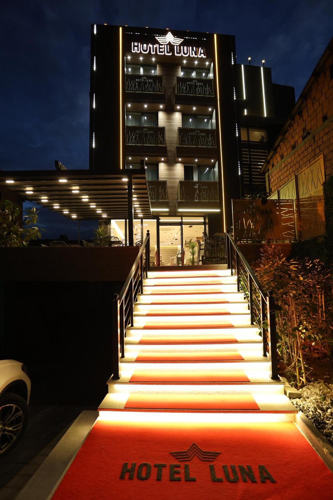 Hotel Luna Prizren Exteriér fotografie