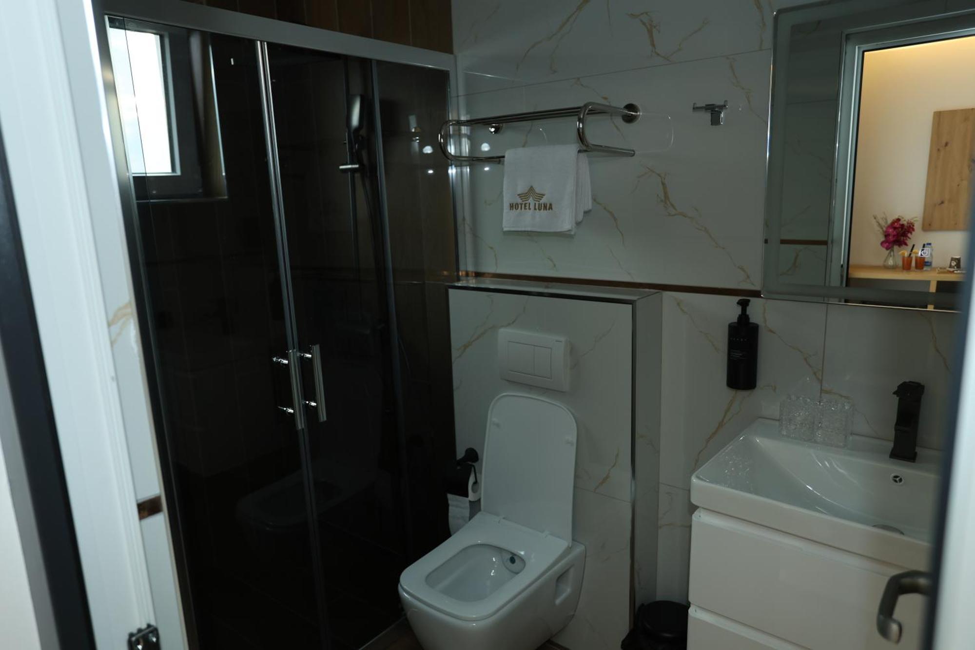 Hotel Luna Prizren Exteriér fotografie