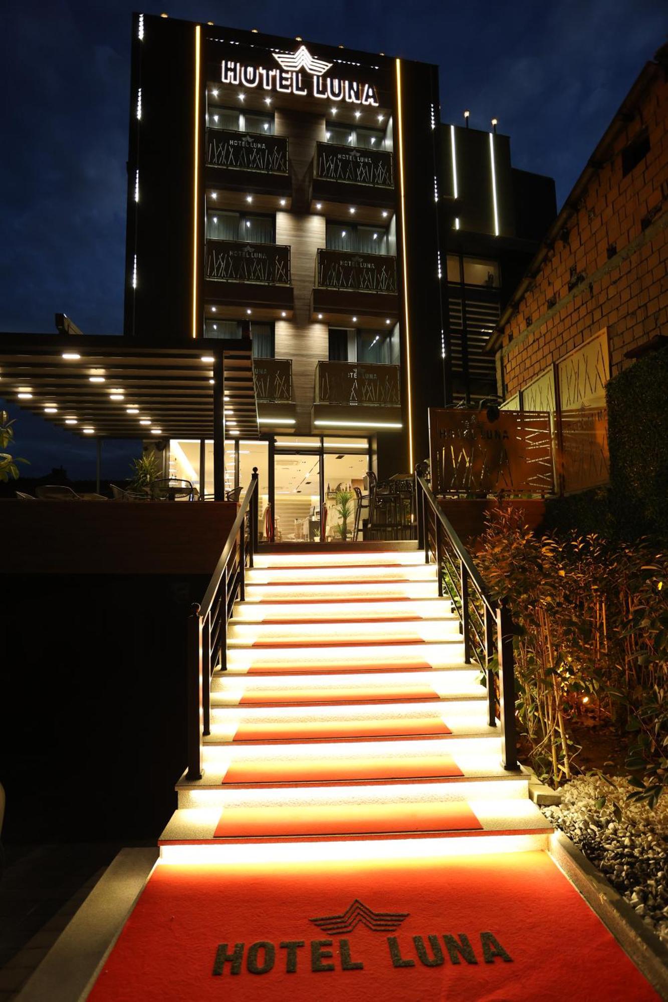 Hotel Luna Prizren Exteriér fotografie